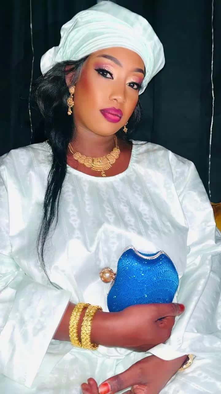 @halima_ba