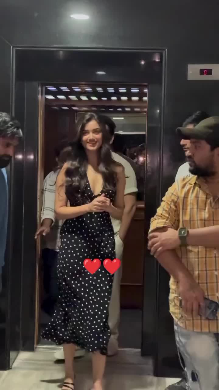@Cute actress