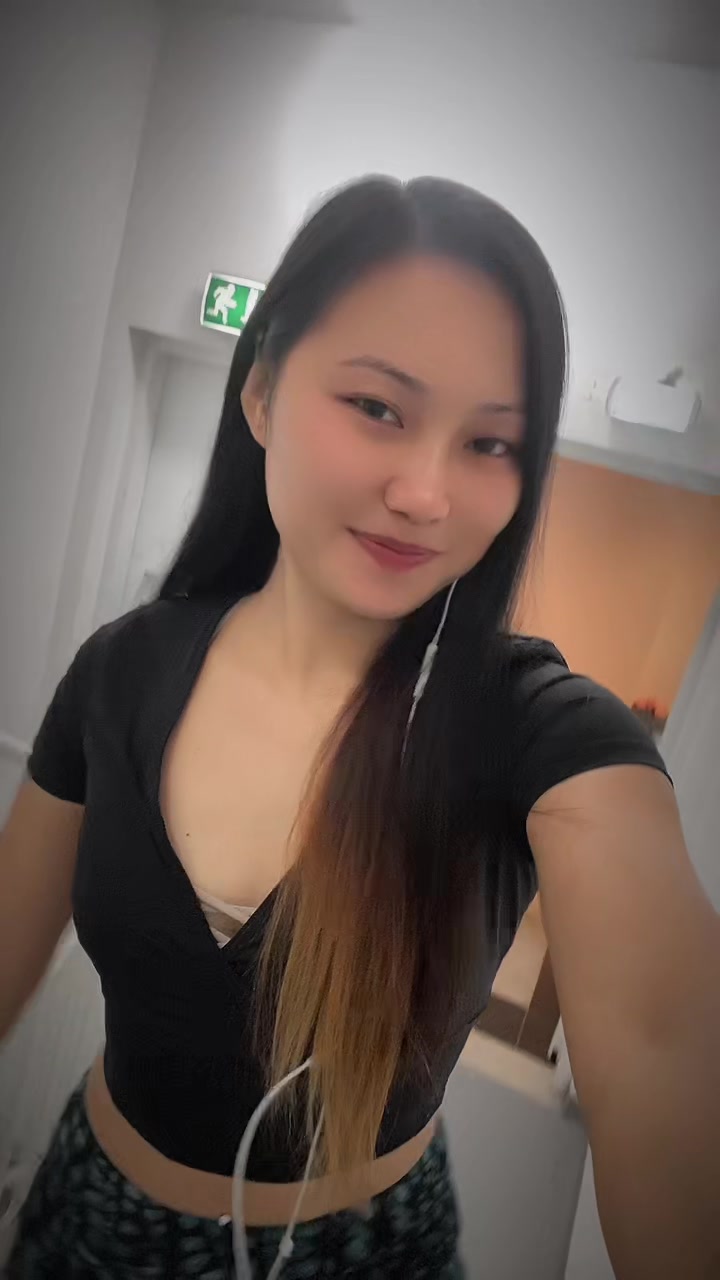 @ALEYSHA🤍🧿