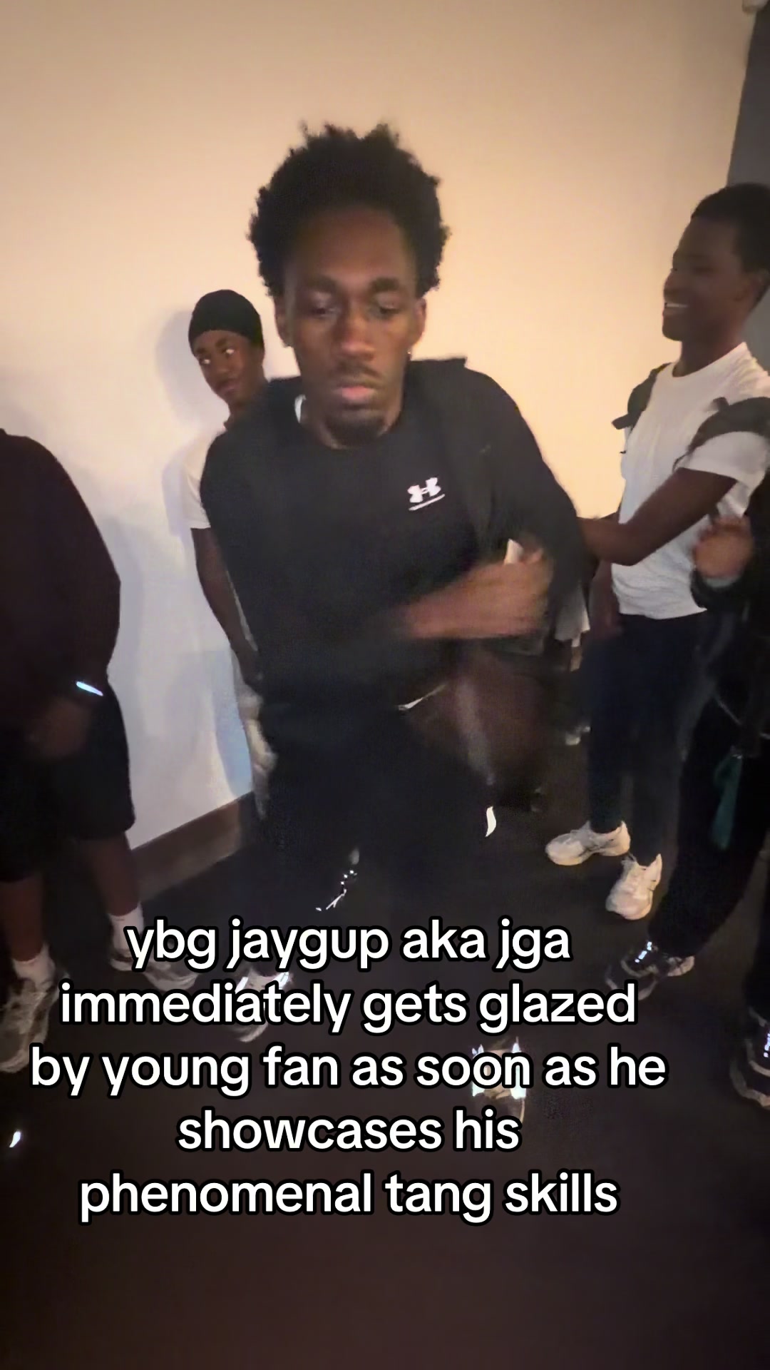 @ybg jaygup ひ