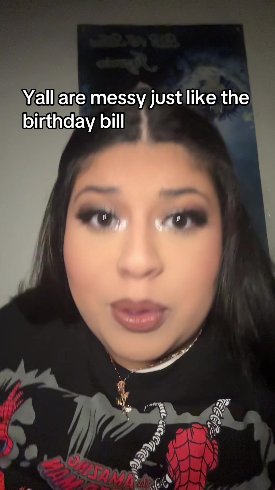 @Jazmin / Latina creator
