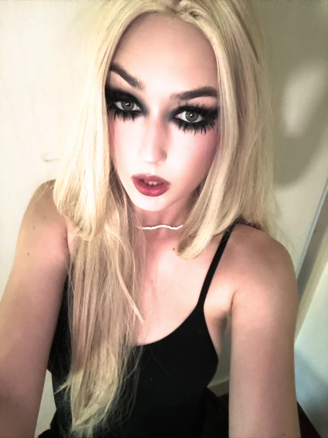 @zzotovval