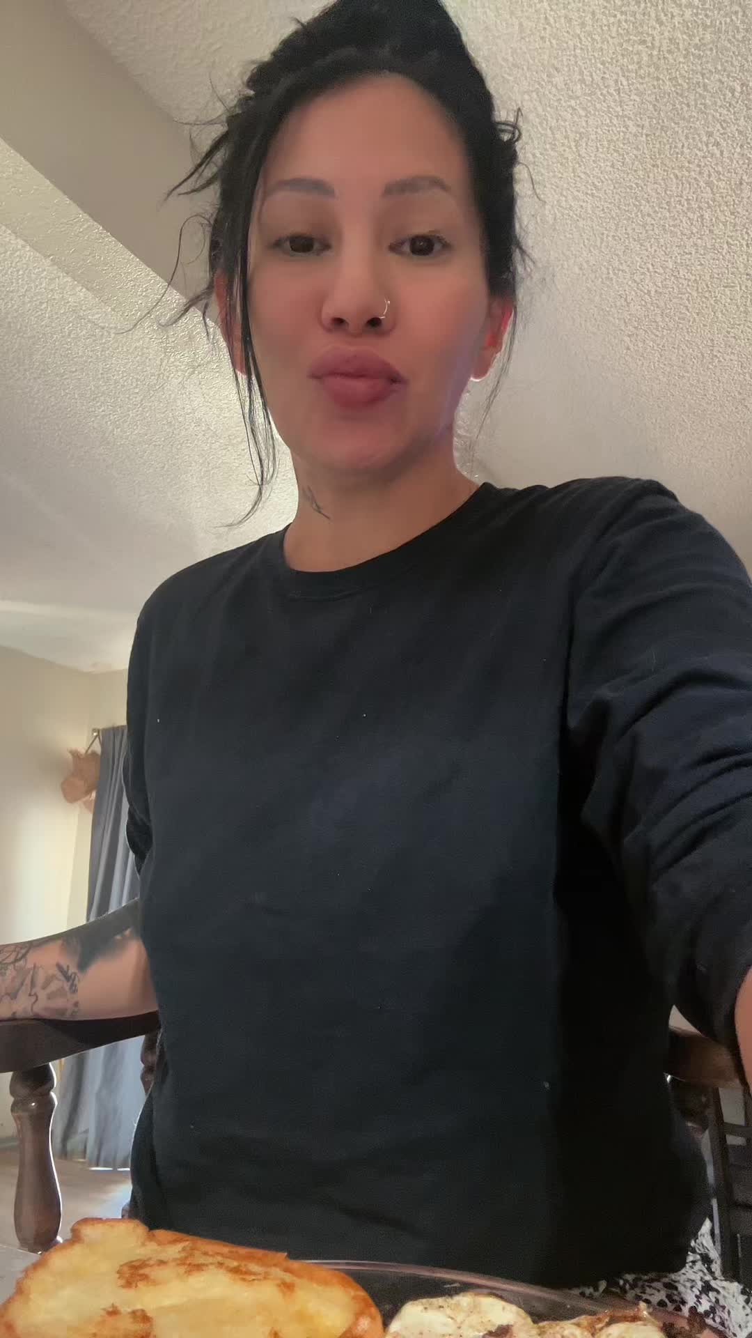 @Roxana🤎Banana aka Foxy💋Roxy