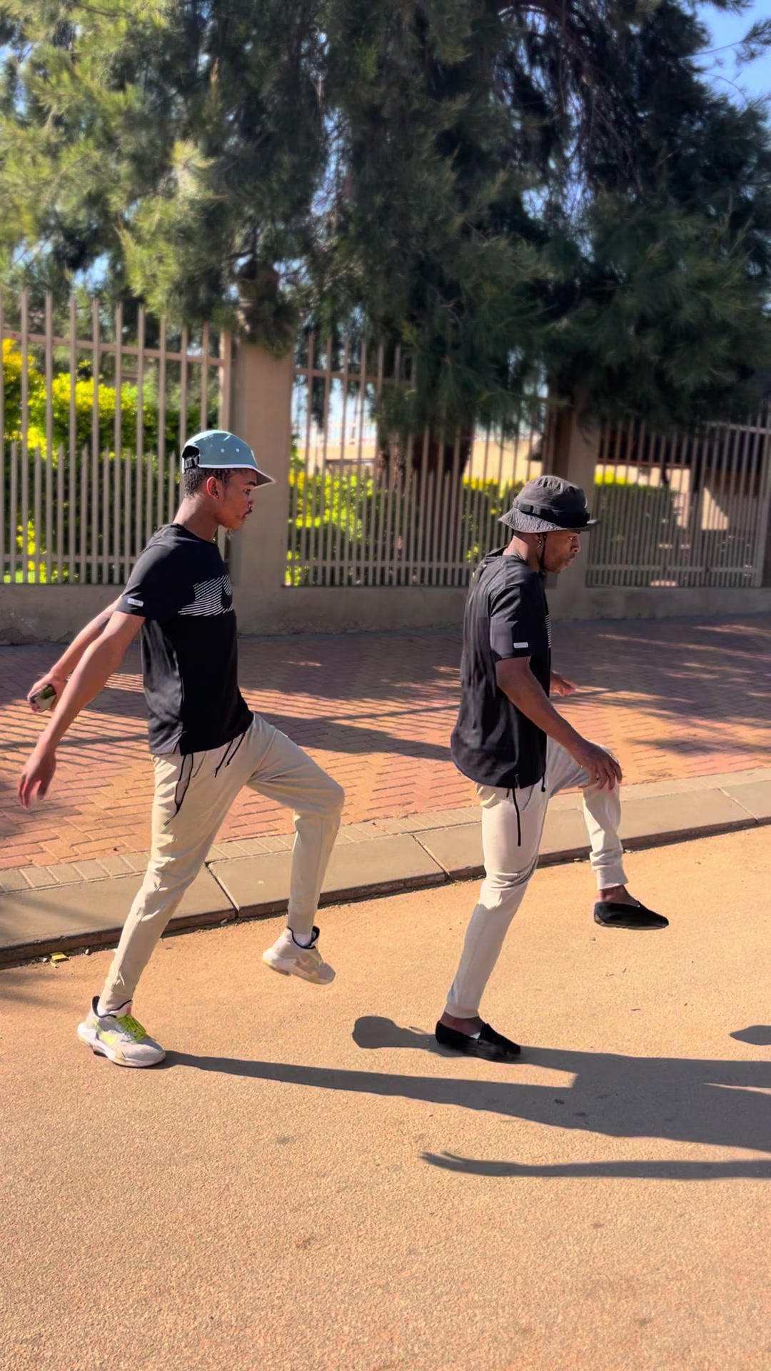 @Ashley_Worldwide🇿🇦