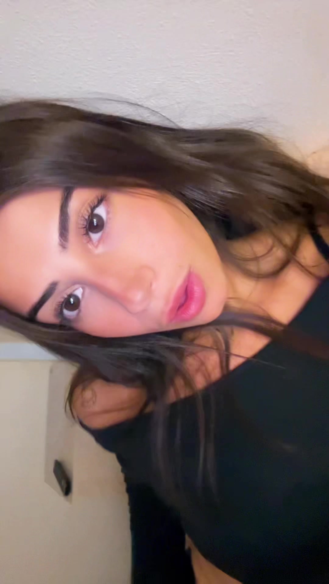 @Salom&eacute; acu&ntilde;a