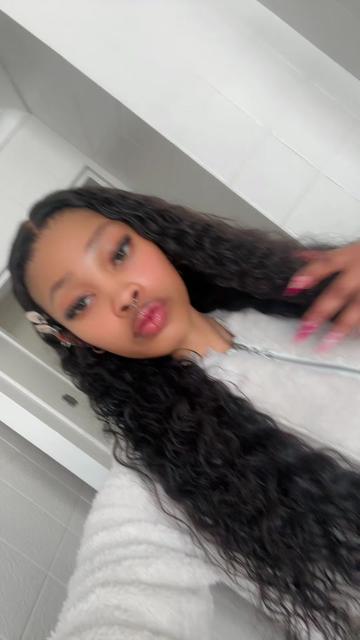 @𝓢𝓲𝔂𝓸🎀