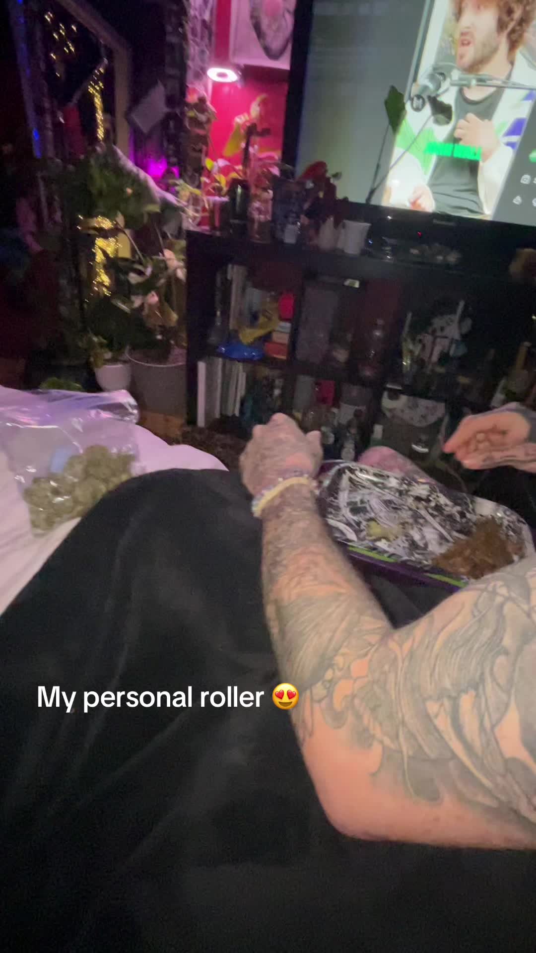 @feedingonyokai