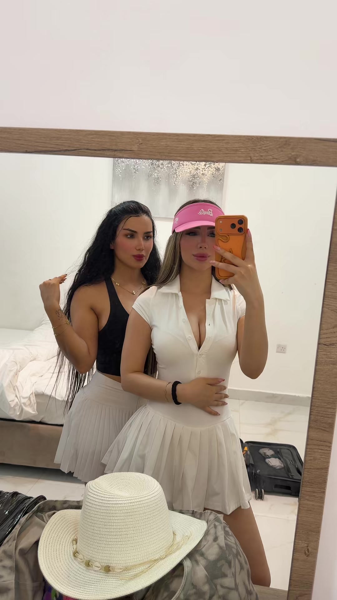 @Hanitam_
