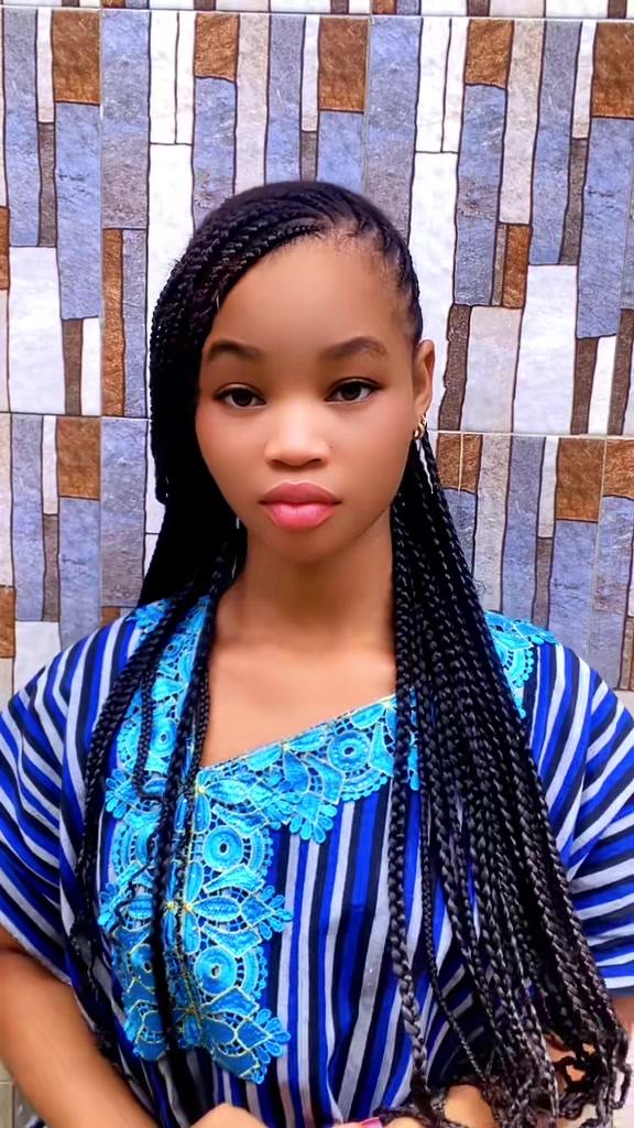 @Reniss'ka dame unique officiel