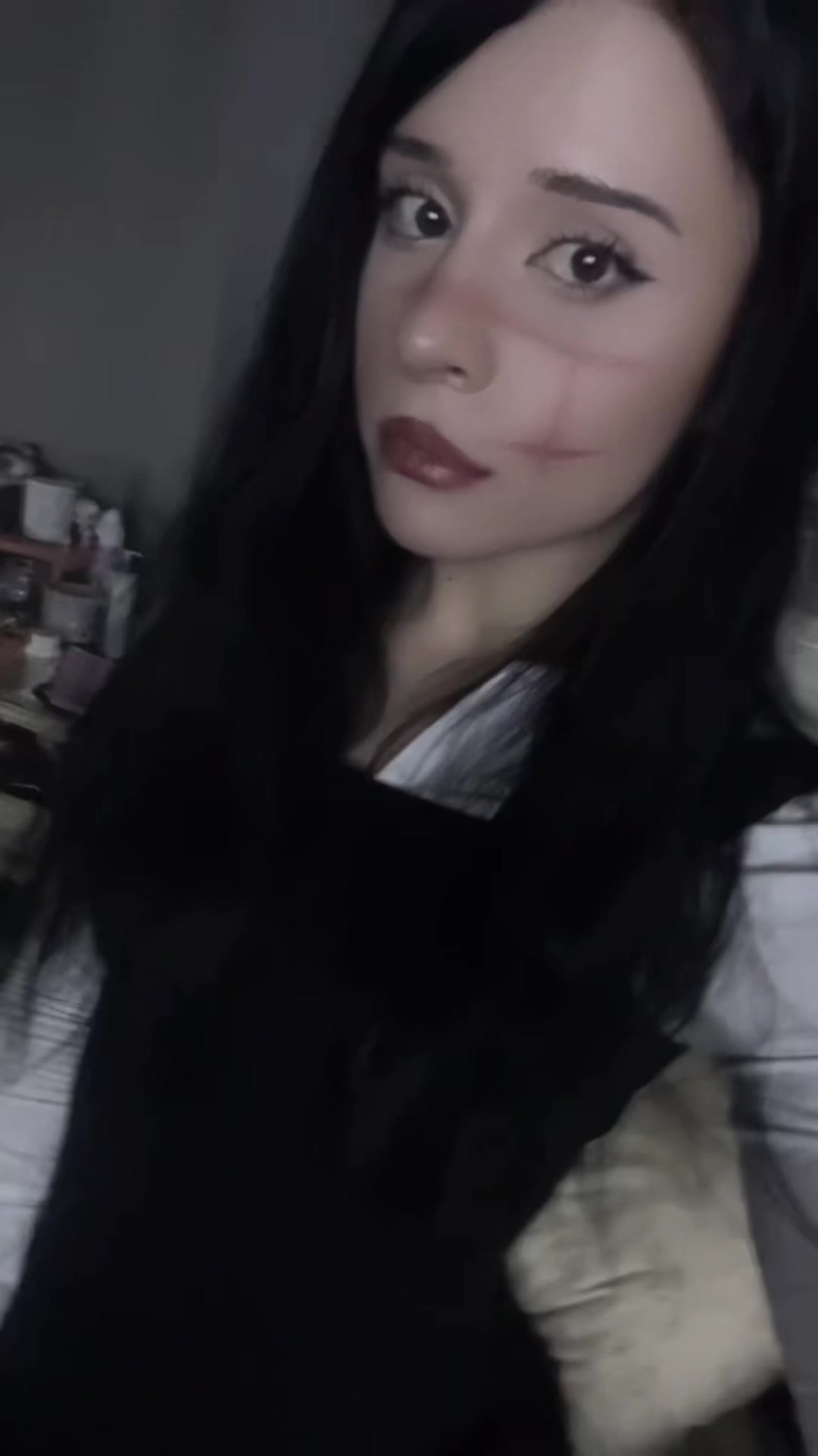 @✱