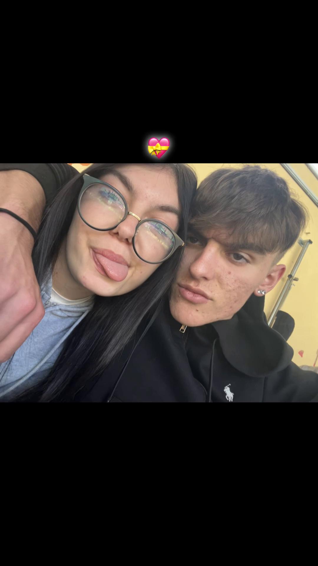 @💋🐍