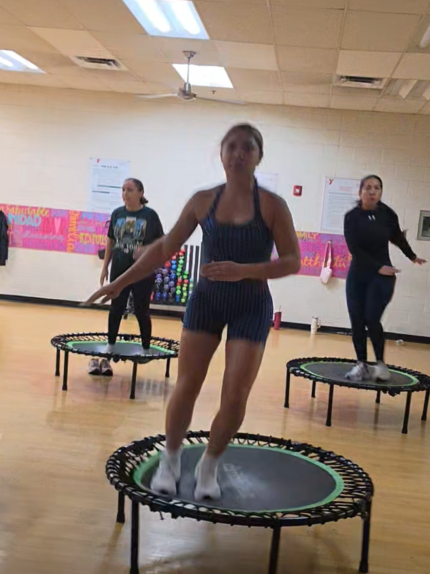 @Ari Alvarado jumping studio