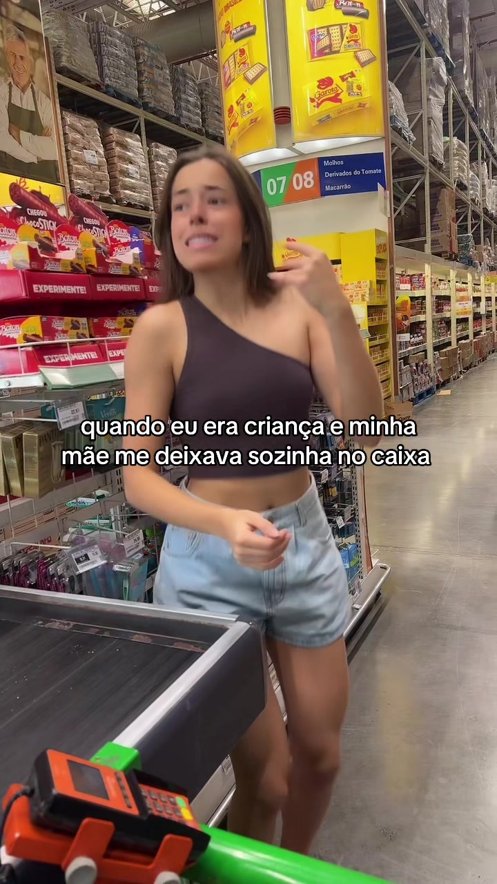 @Julia Andrade