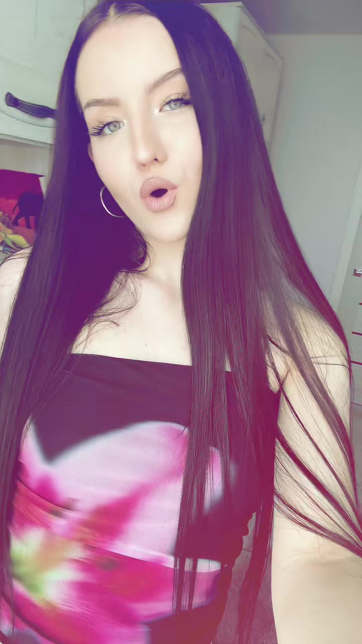 @алина