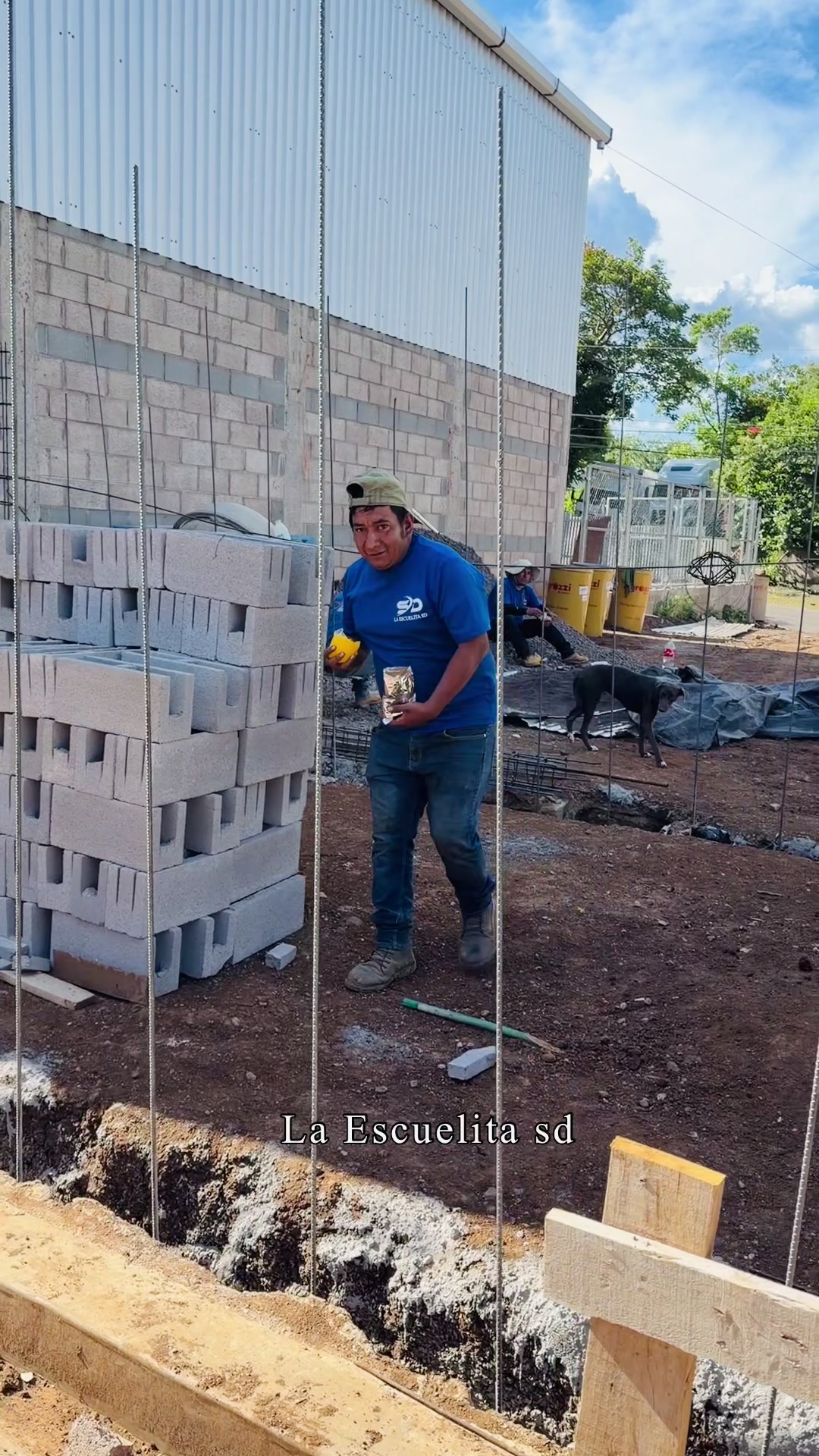 @Laescuelitasd_Oficial