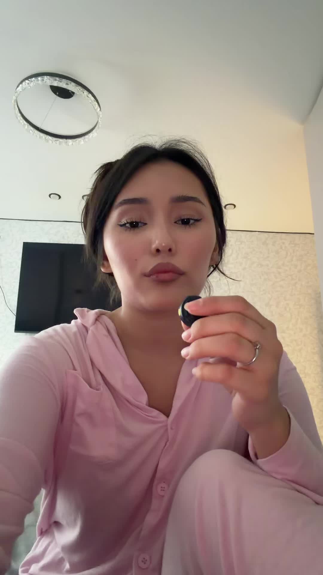 @Просто Жан❤️