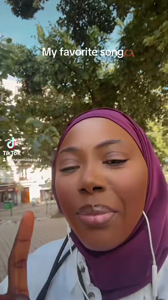 @majomabeauty