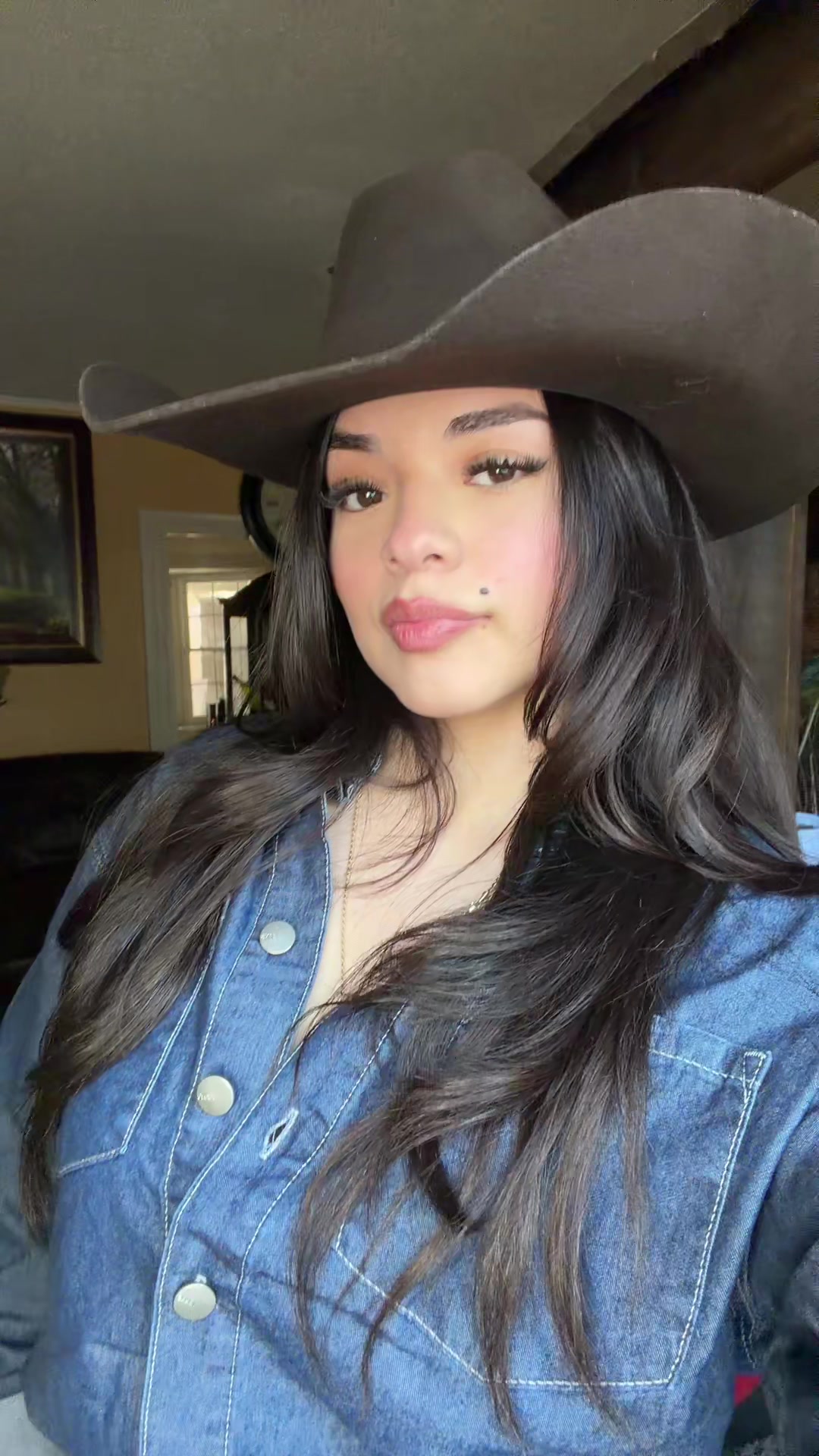@𝐌𝐞𝐥𝐢𝐬𝐬𝐚 𝐑𝐞𝐲𝐞𝐬
