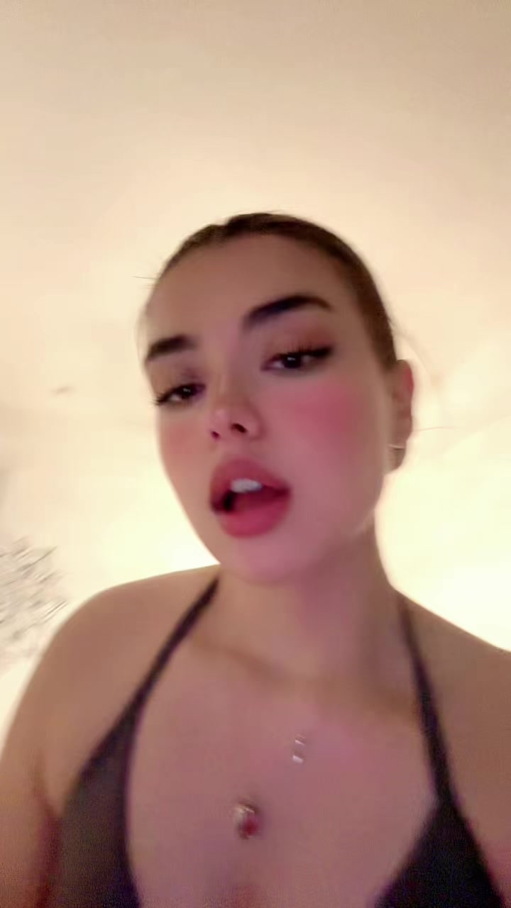@Atenaa💕💕