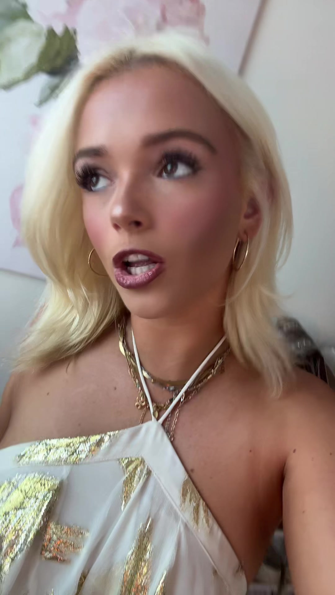 @whitneyagar2