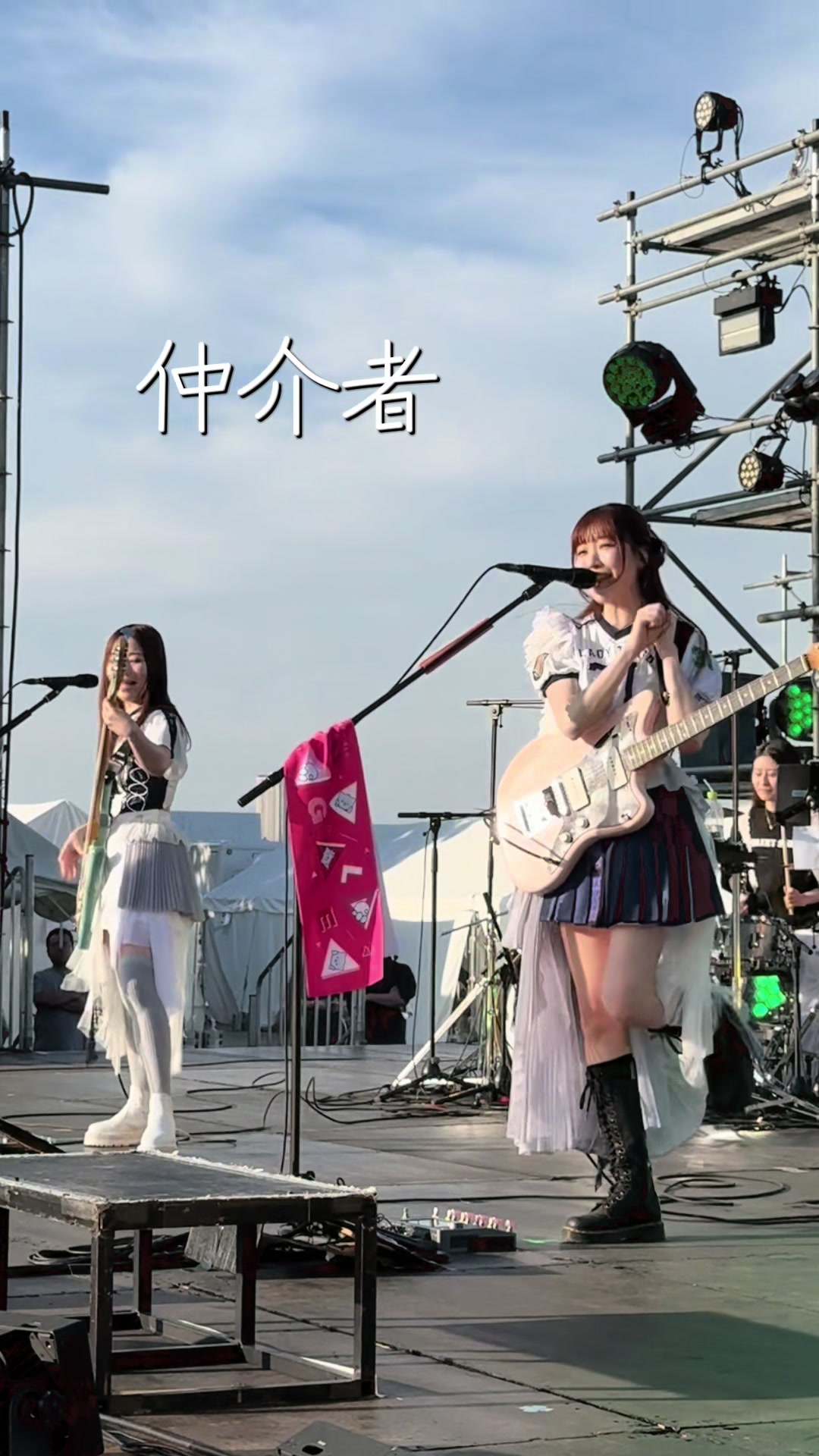 @SILENT SIREN (サイサイ)