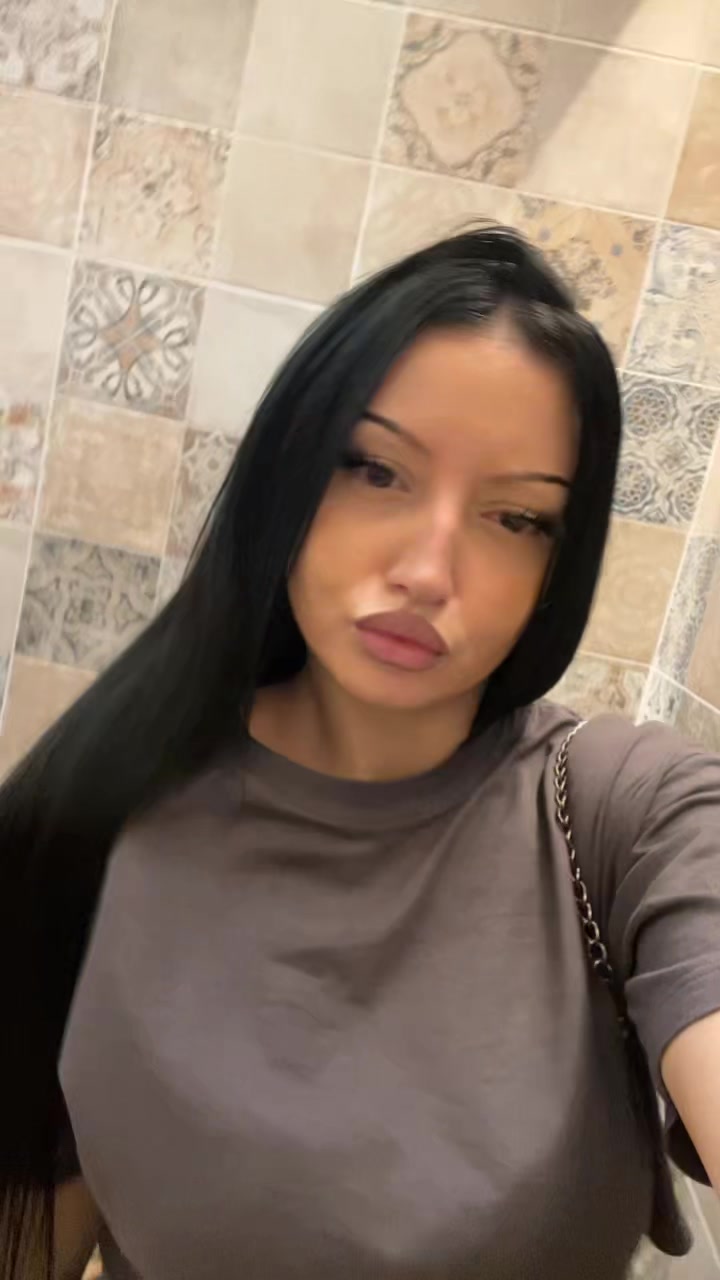 @𝒜𝓃𝓉𝑒𝒶