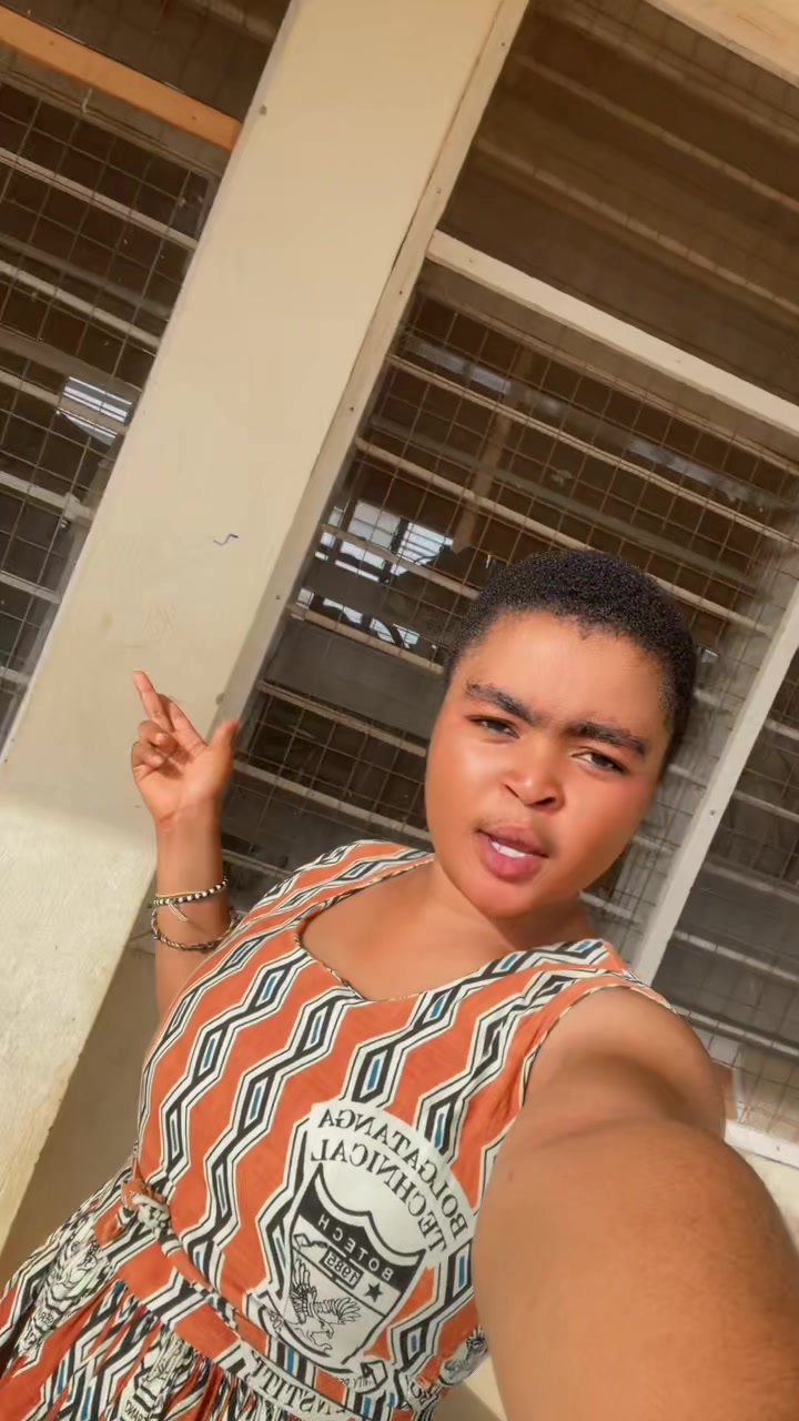 @queenash023