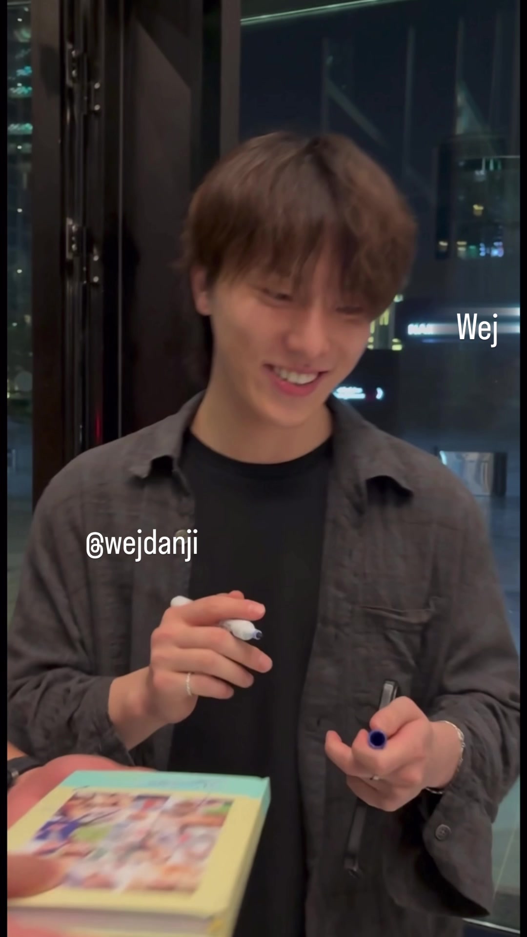 @Wej