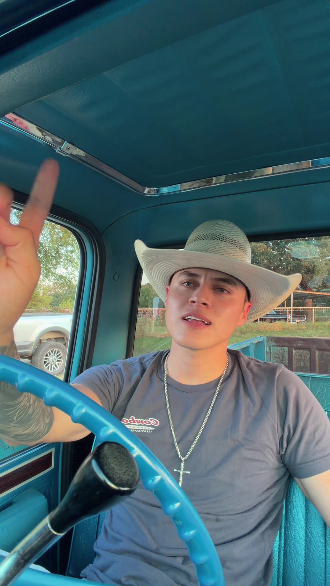 @Jairo Palacios