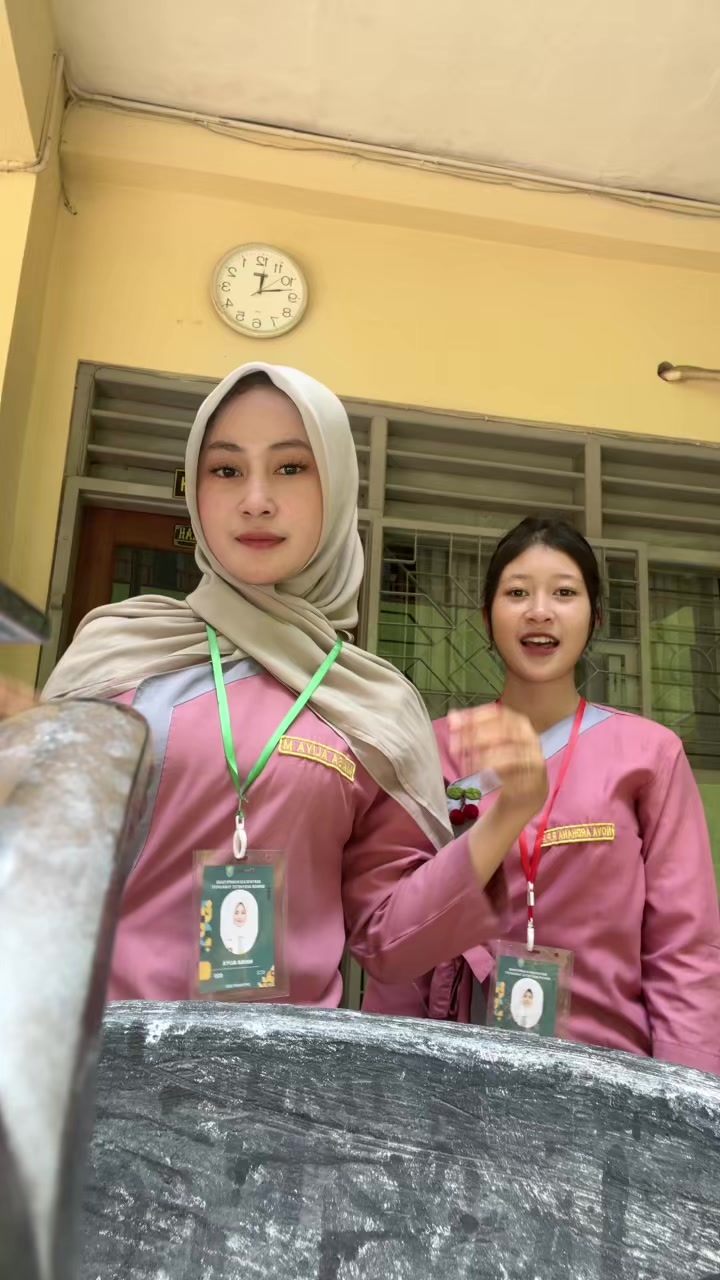 @عالية