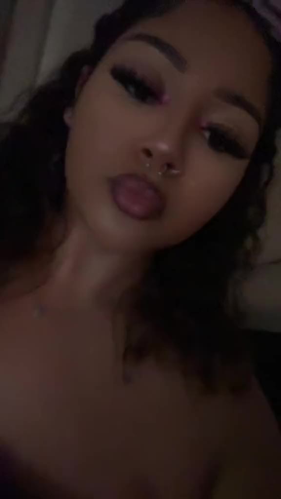@liyah ♉︎ .