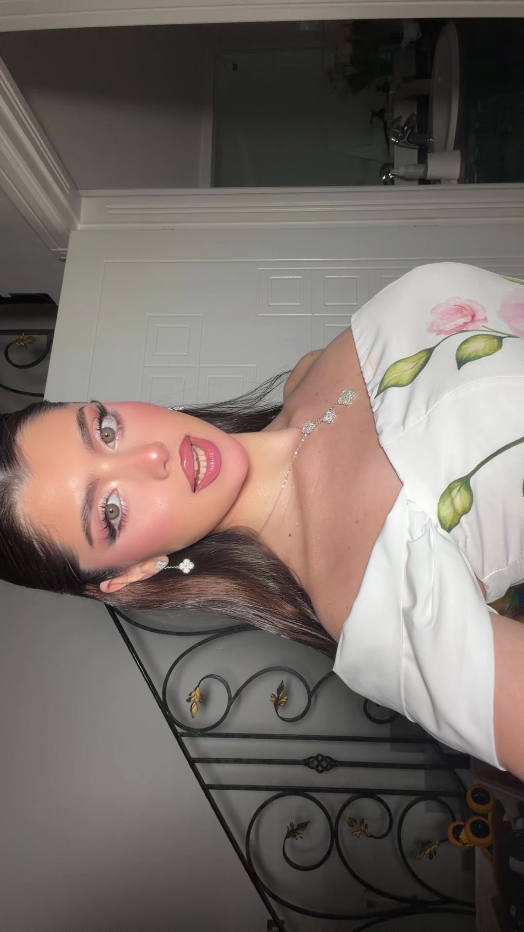 @Aisha makeup artist