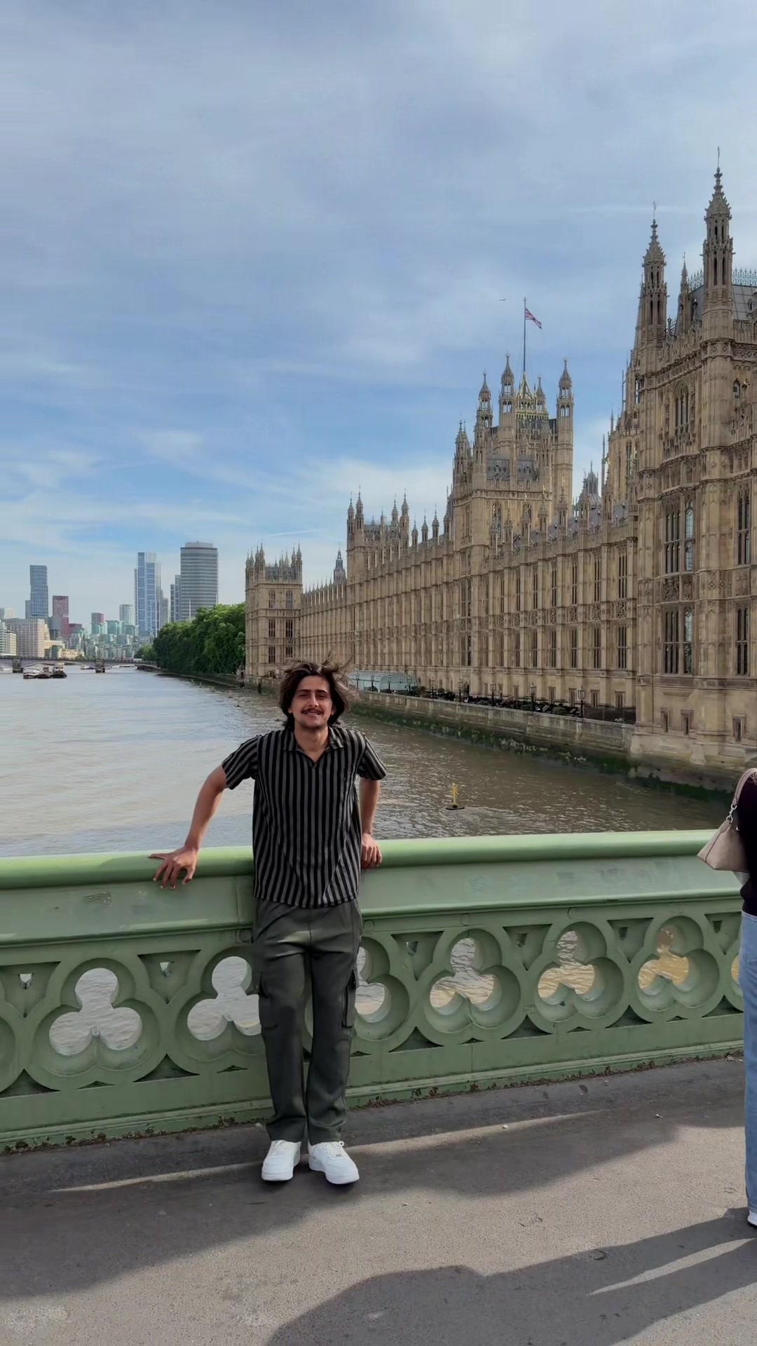 @عدیل گورایہ 🇬🇧
