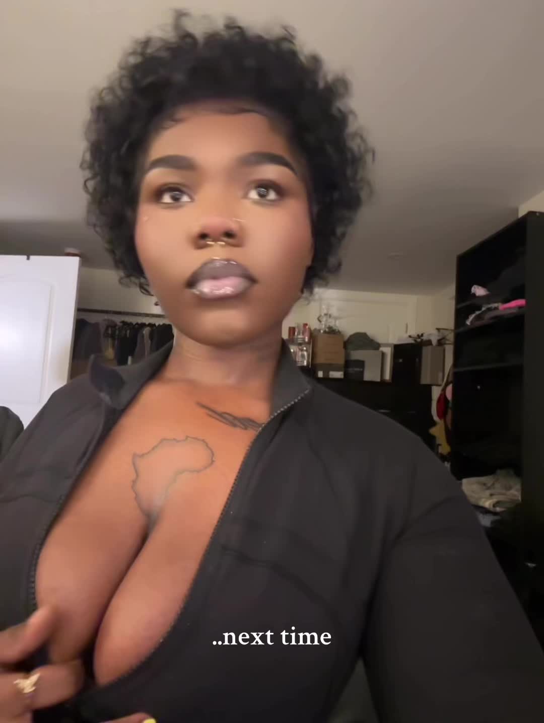 @𝔅𝔢𝔱𝔱𝔶💋