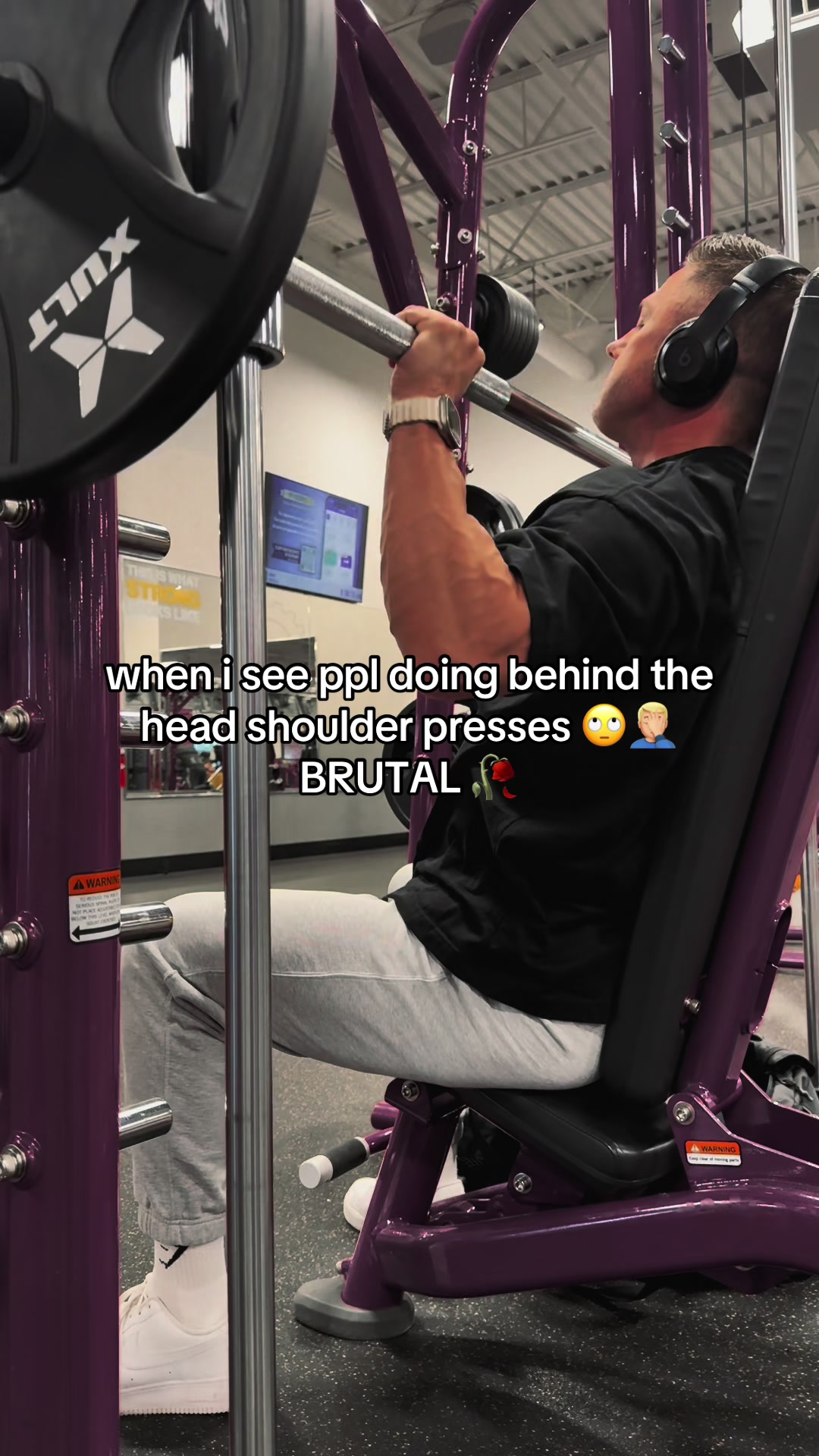 @robertlifts
