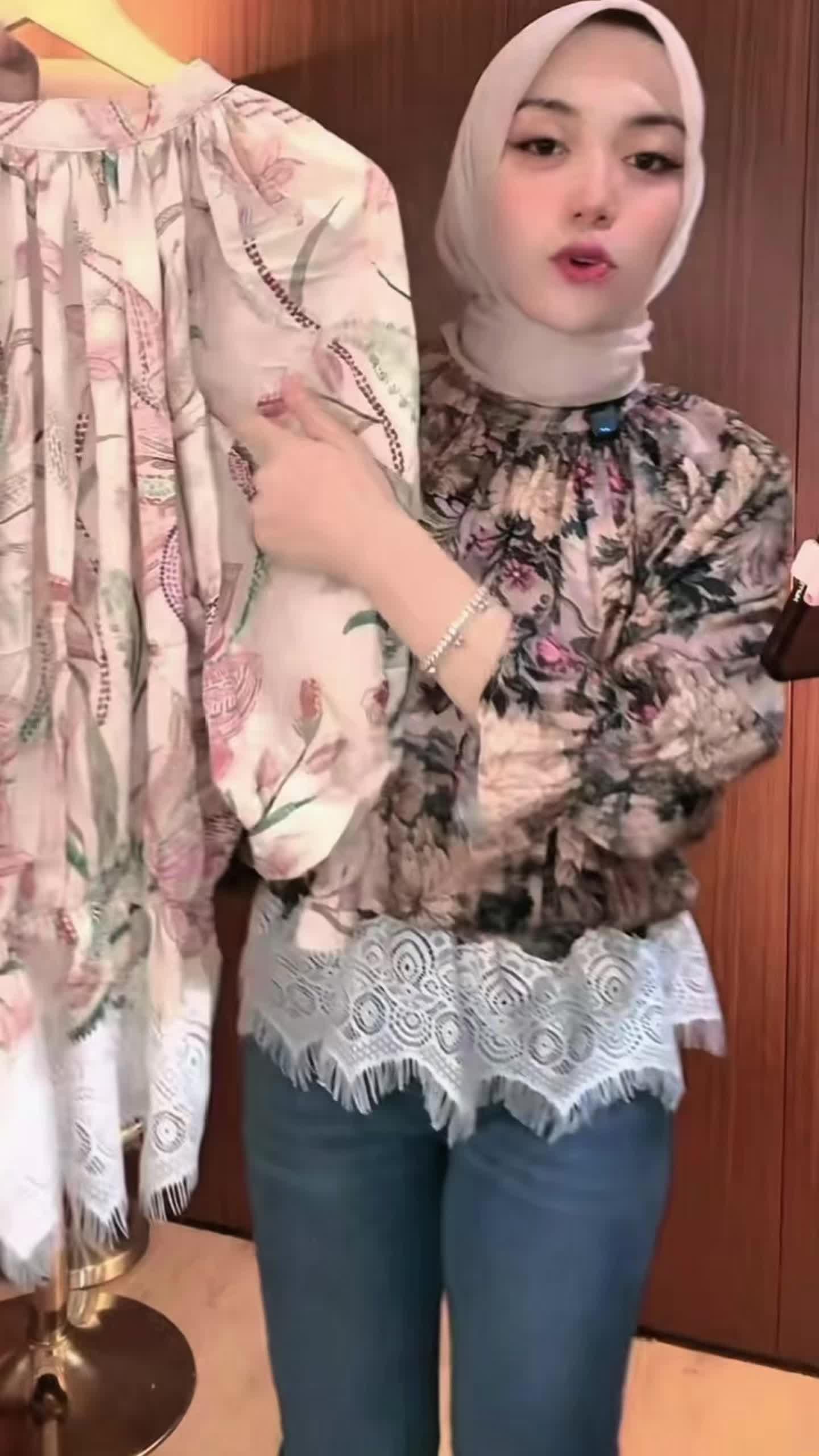 @Anita