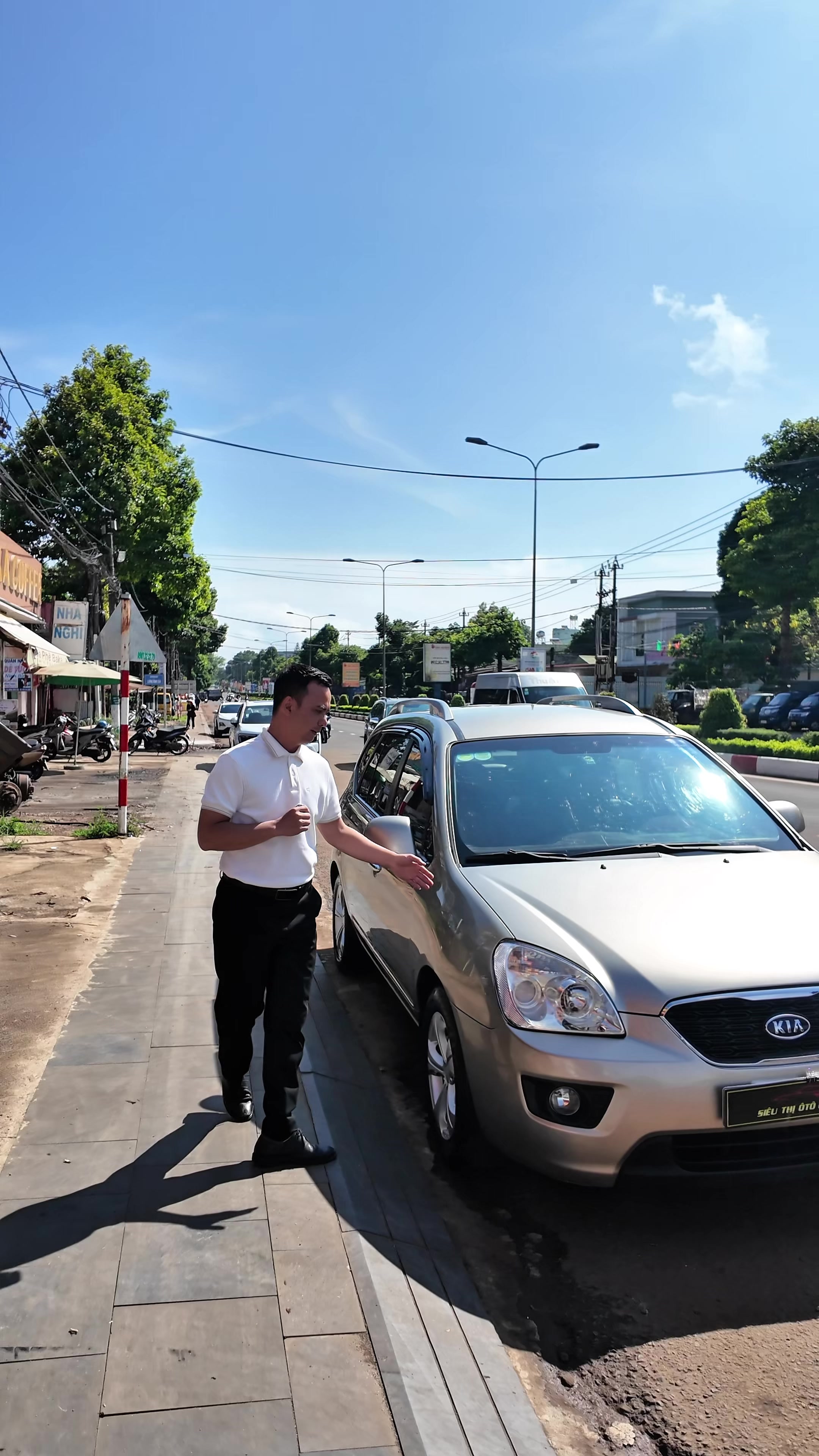 @CƯỜNG SI&Ecirc;U THỊ &Ocirc;T&Ocirc; GIALAI