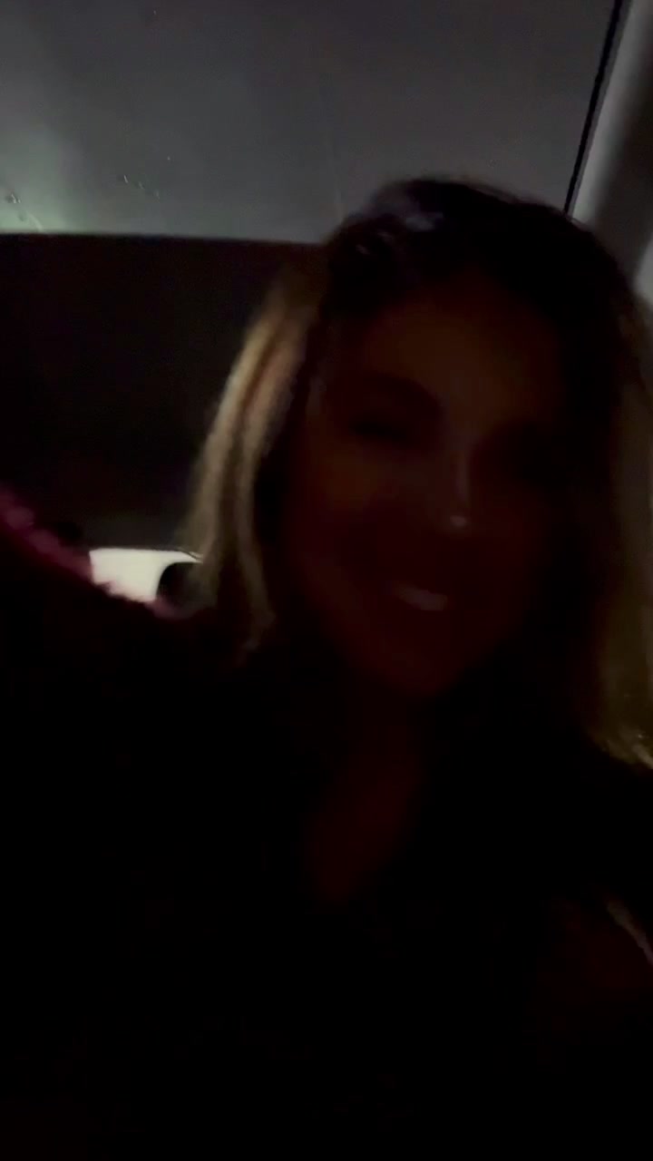 @Laurita