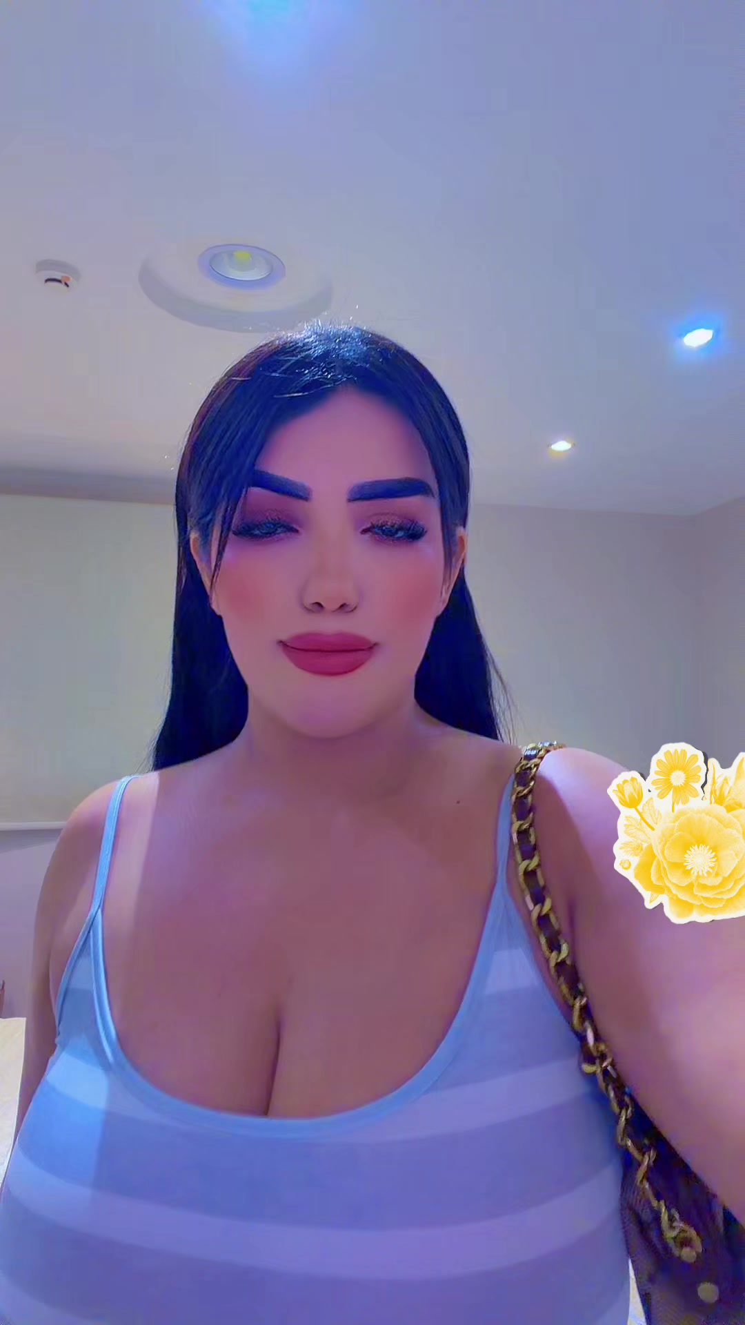 @👑sahoura👑