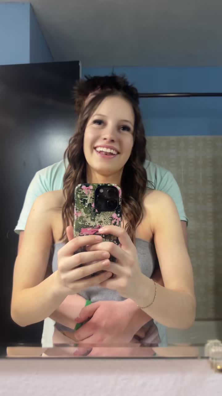 @Chloee