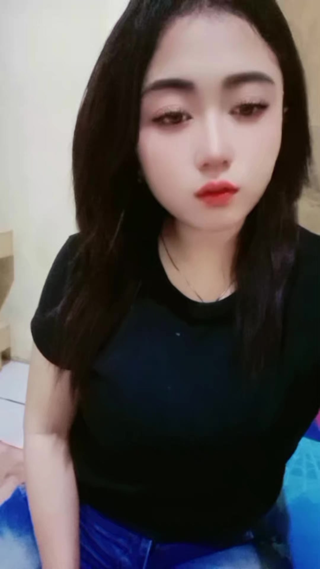 @Vhira