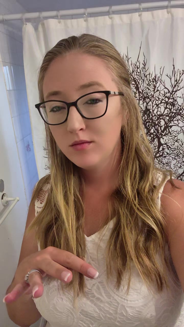 @Christina🇨🇦