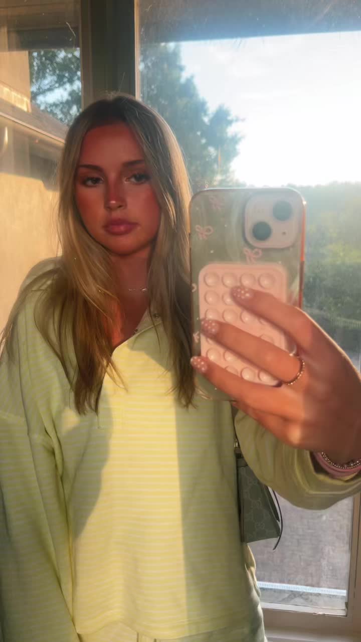 @ava_hamet