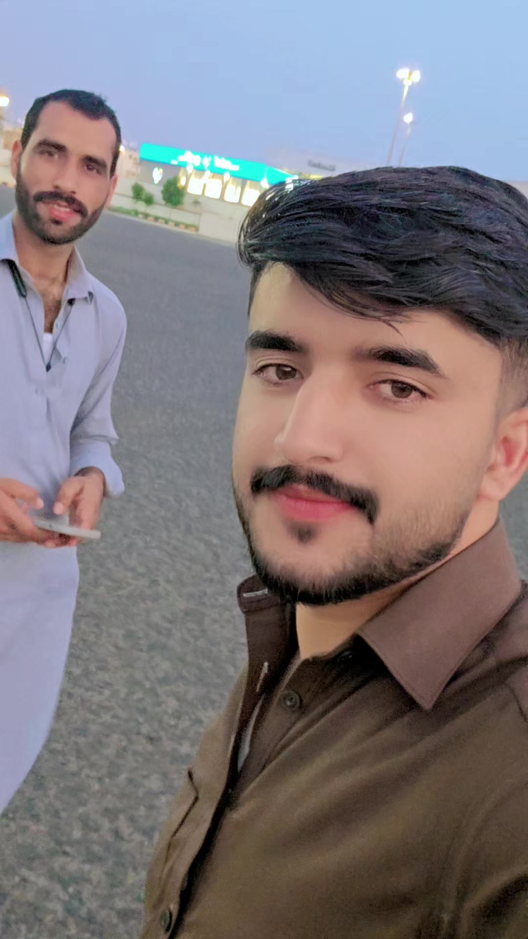 @Sheikh Zada کشمیری