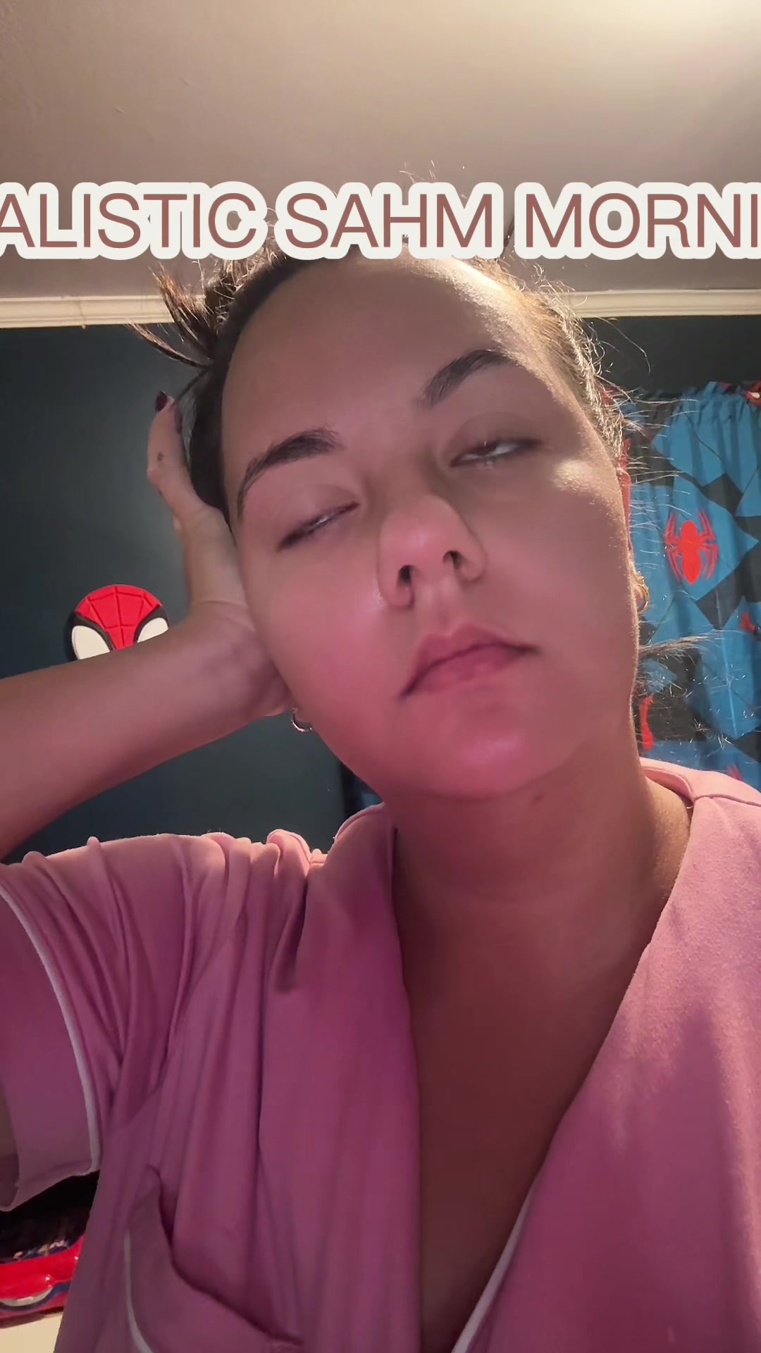 @allieathome
