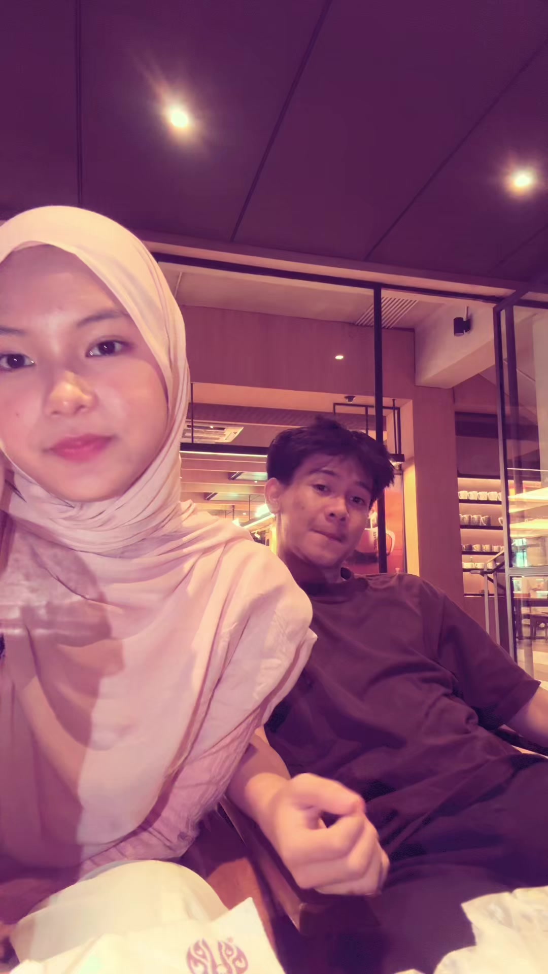 @azril🪐