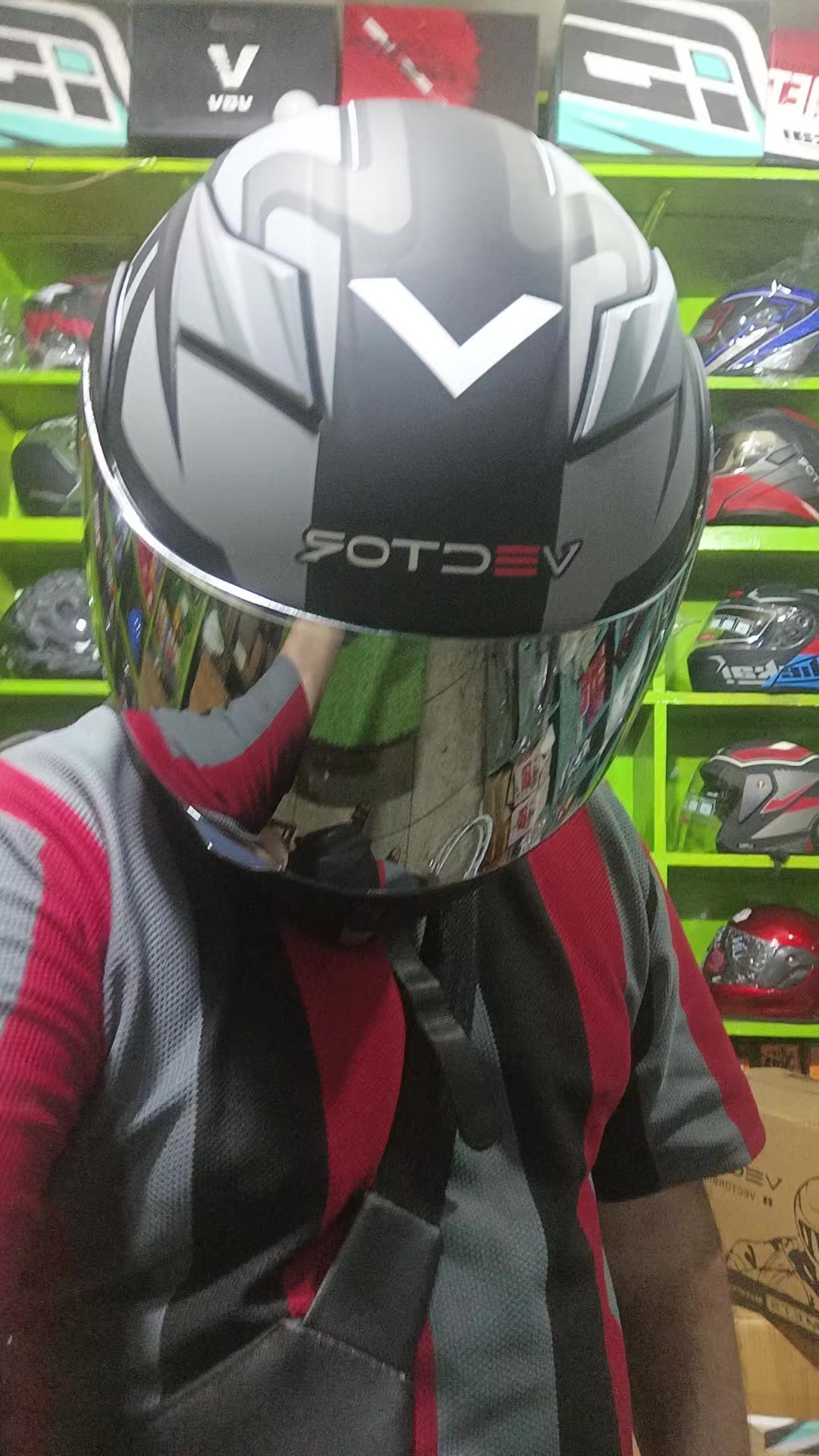 @Helmet zone Fida autos