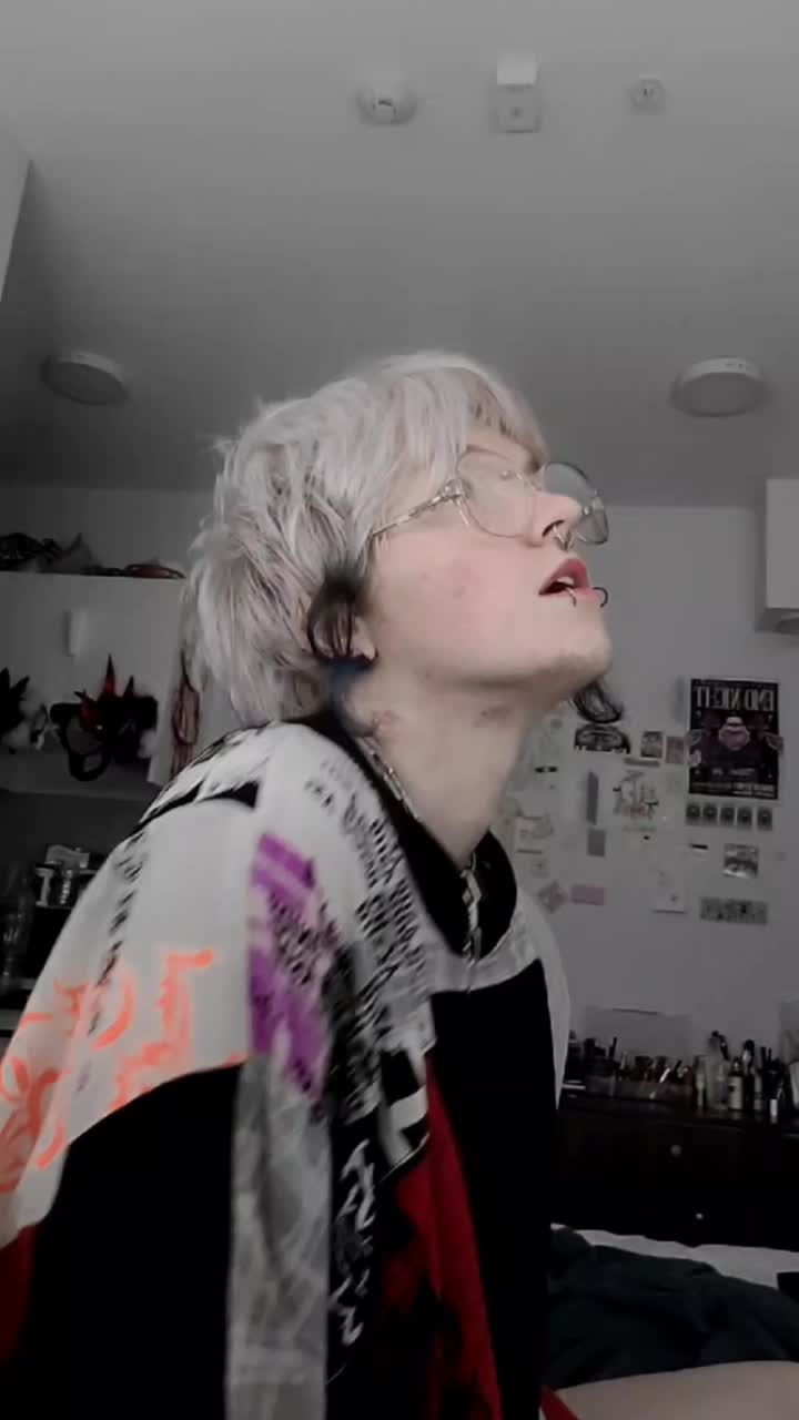 @Prince Twinkubus! 🍓 (Mars)