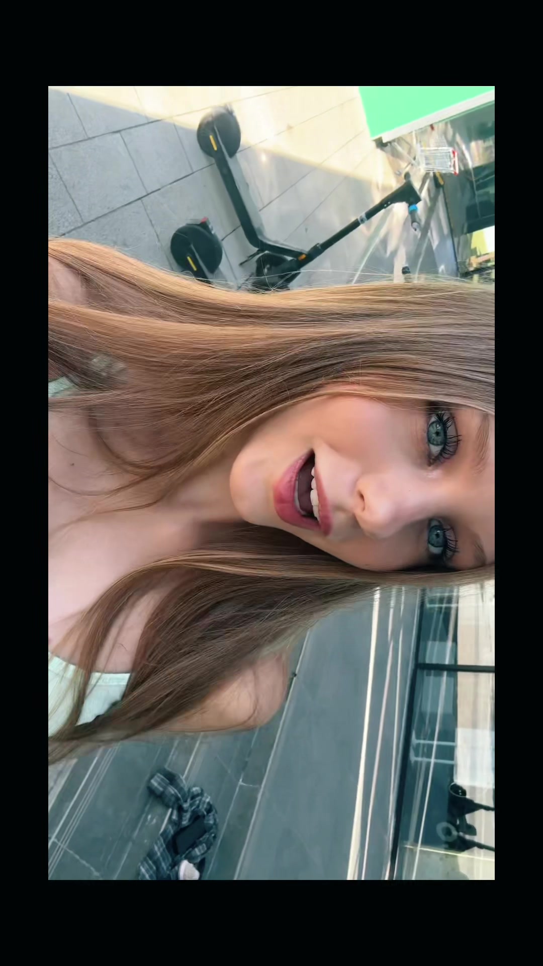 @konstantaaa