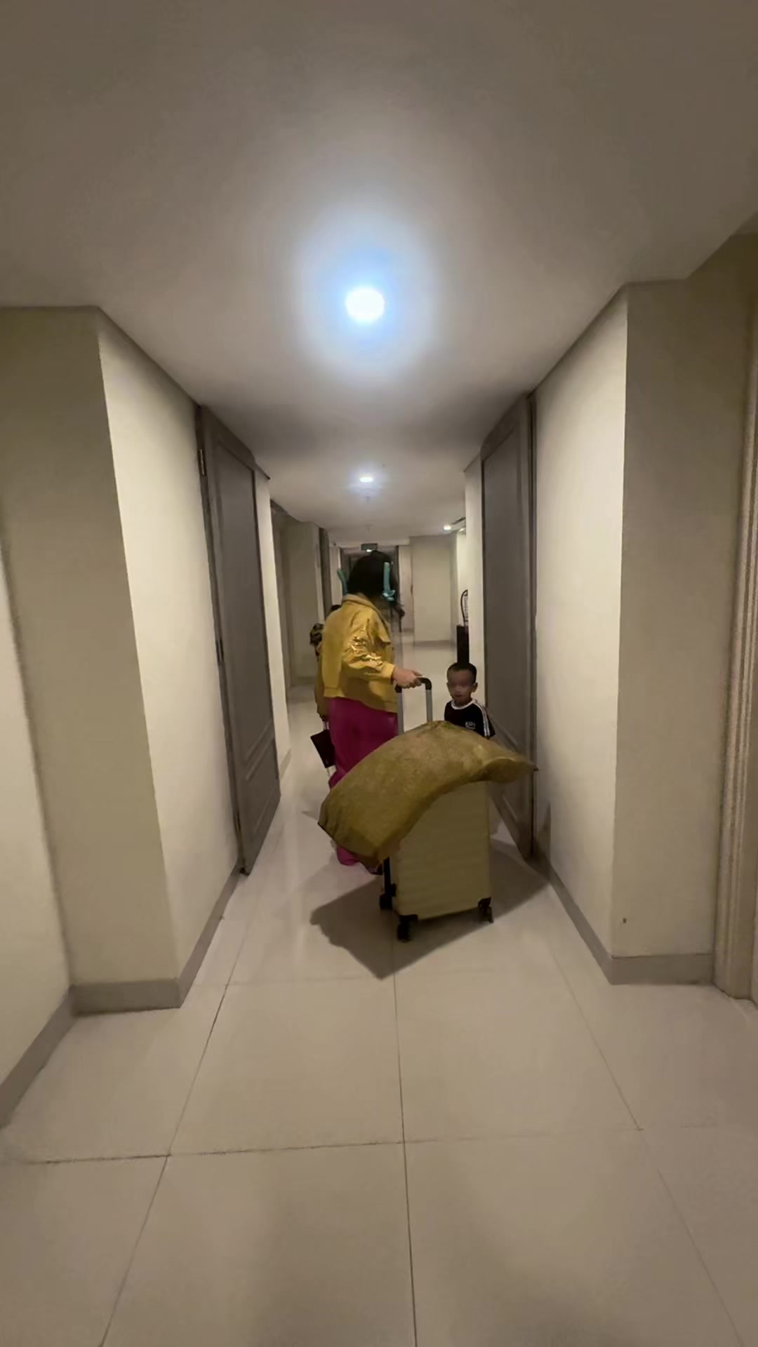 @Awimbawek
